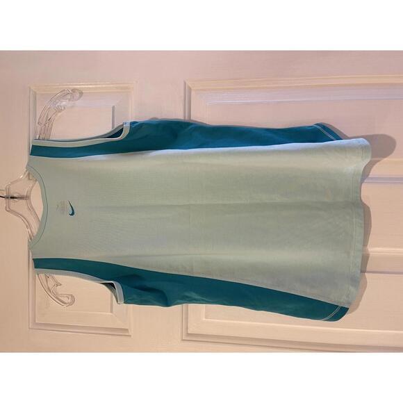 Nike Dri-Fit Workout Breathable Sleeveless Active Tank Top Size Small - Picture 4 of 9